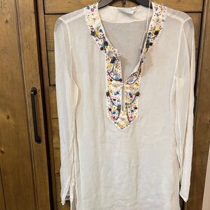 Votre Nom Ivory Embellished V-Neck Tunic